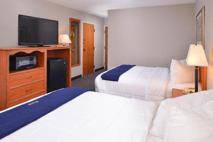 new victorian inn and suites