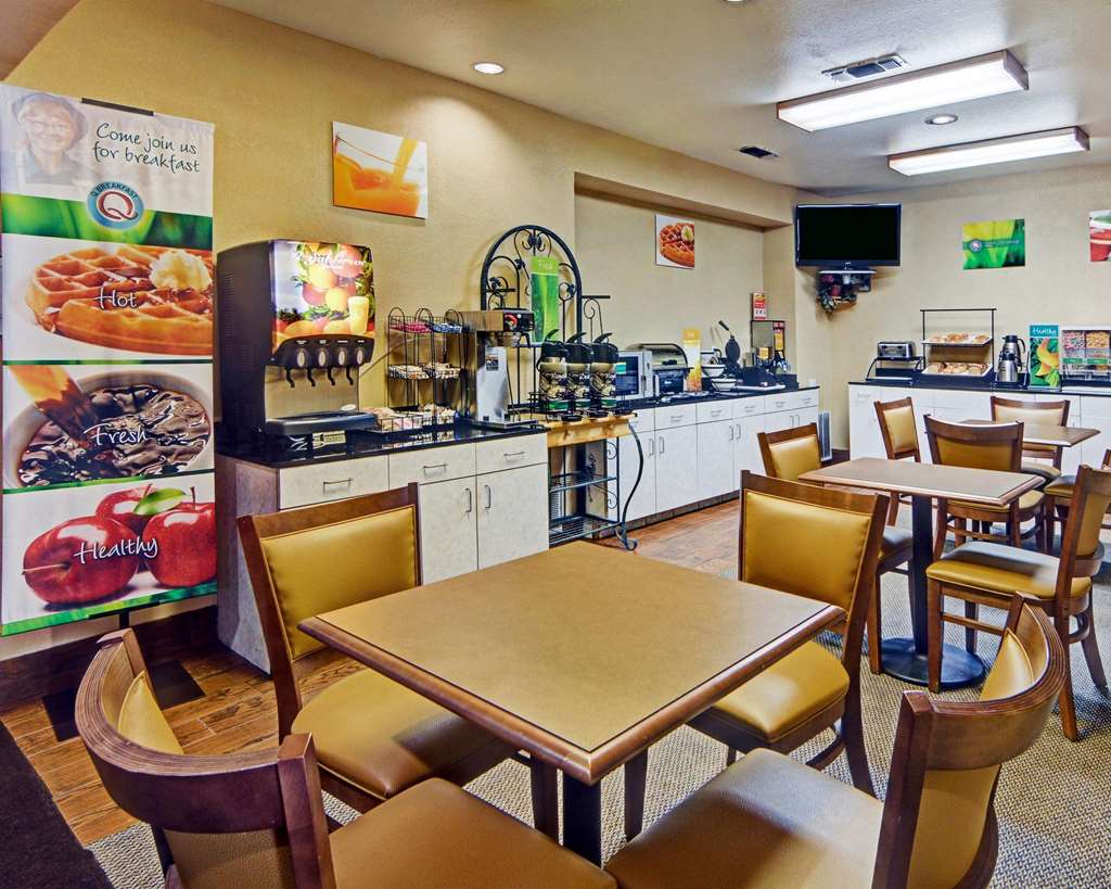 quality inn and suites terrell