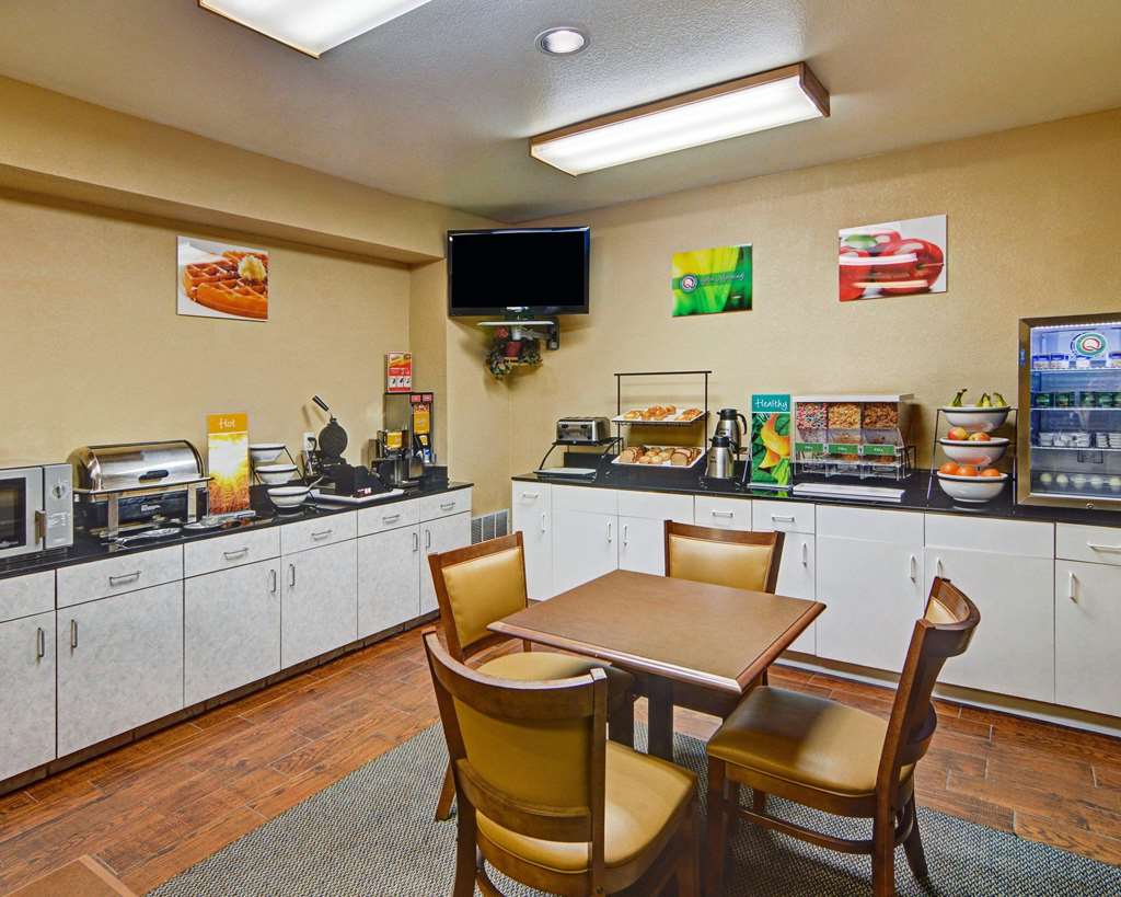 quality inn and suites terrell