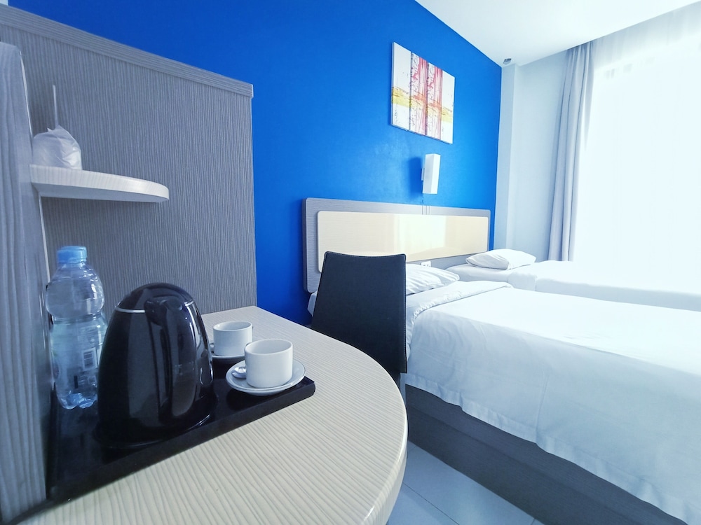 el hotel malang
