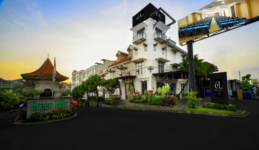 el hotel malang