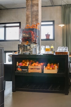 the duke boutique hotel