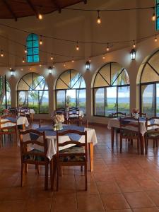 hotel delfin playa bejuco