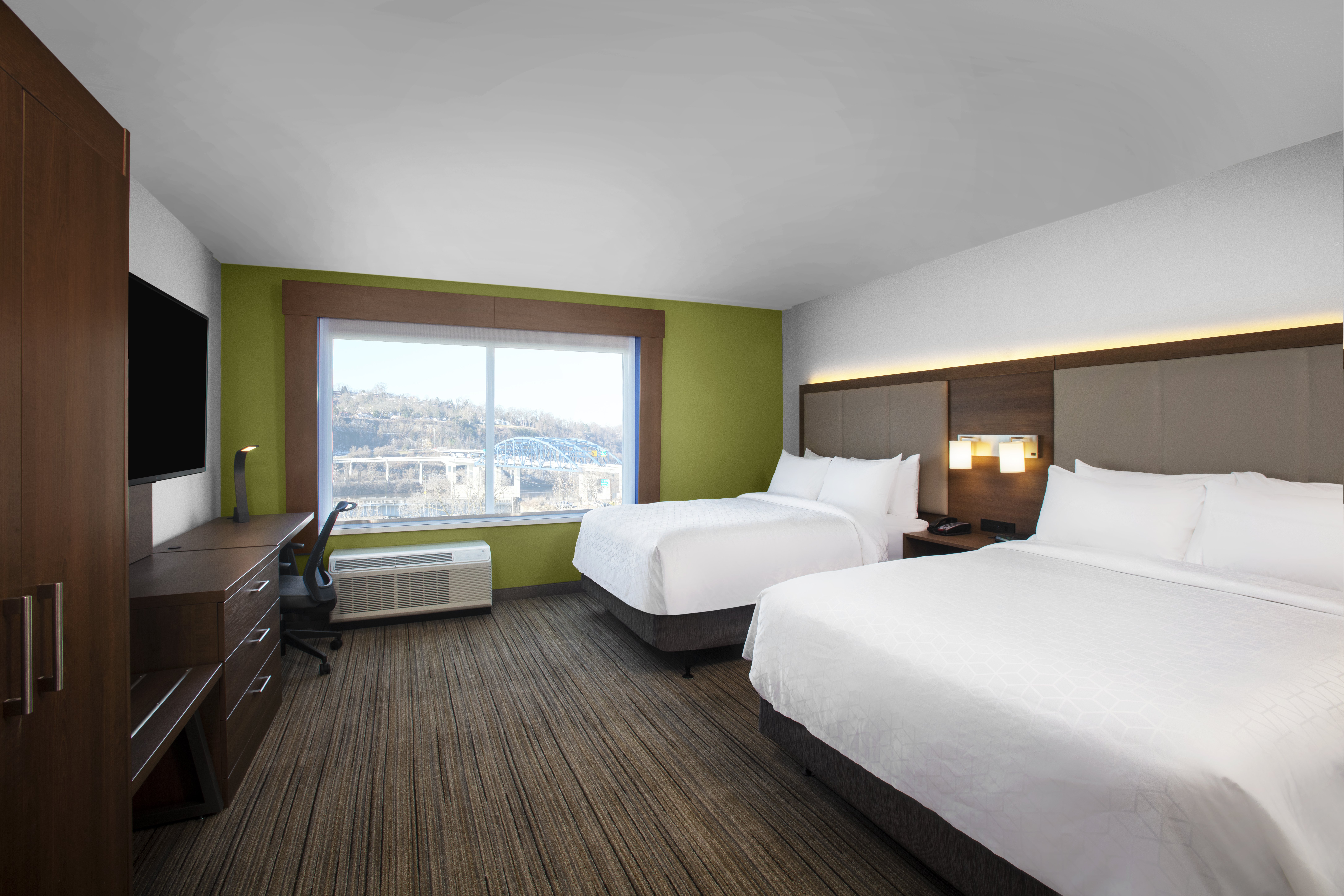 holiday inn express charleston civic center by ihg
