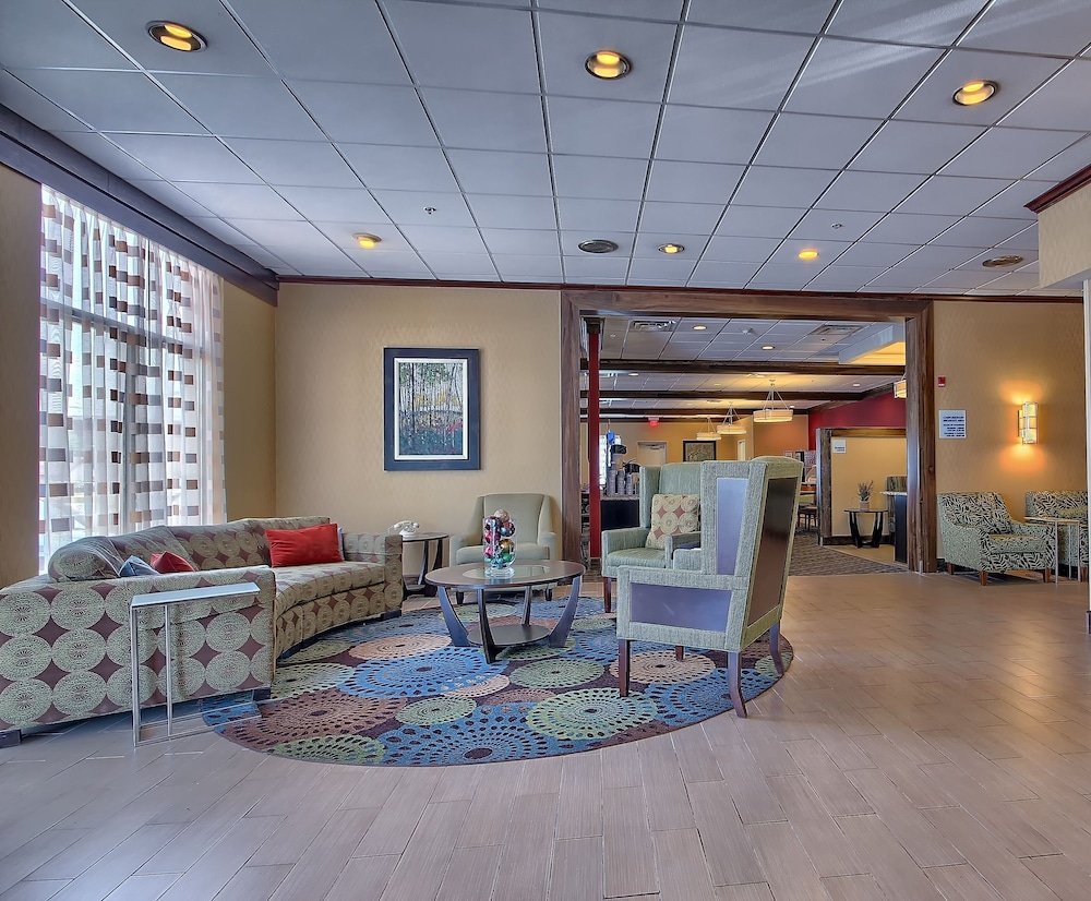holiday inn express charleston civic center by ihg