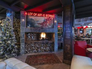 snow lodge hotel courchevel 1850