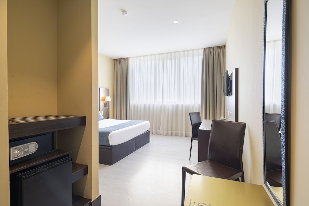 hotel route 42