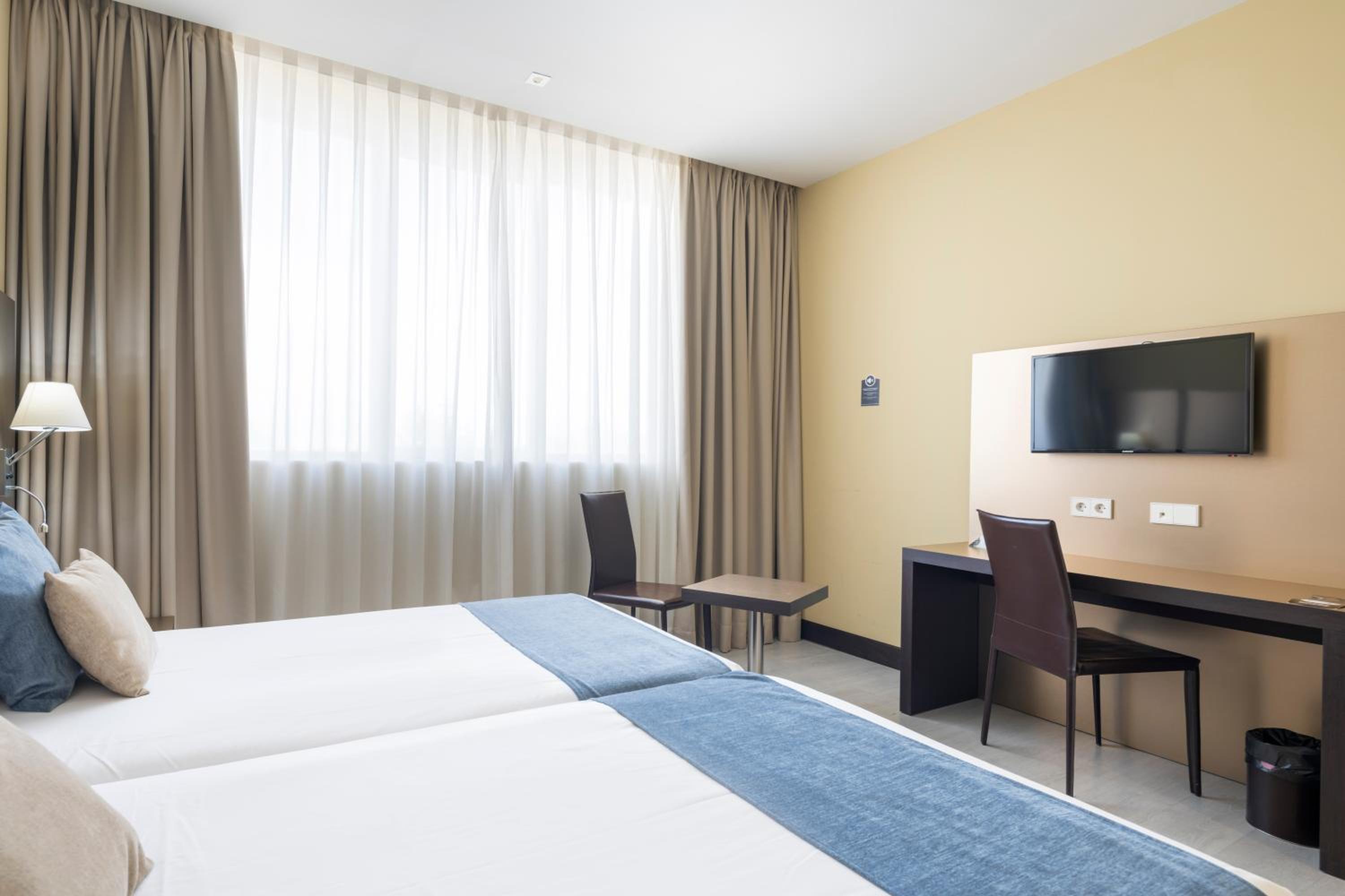 hotel route 42