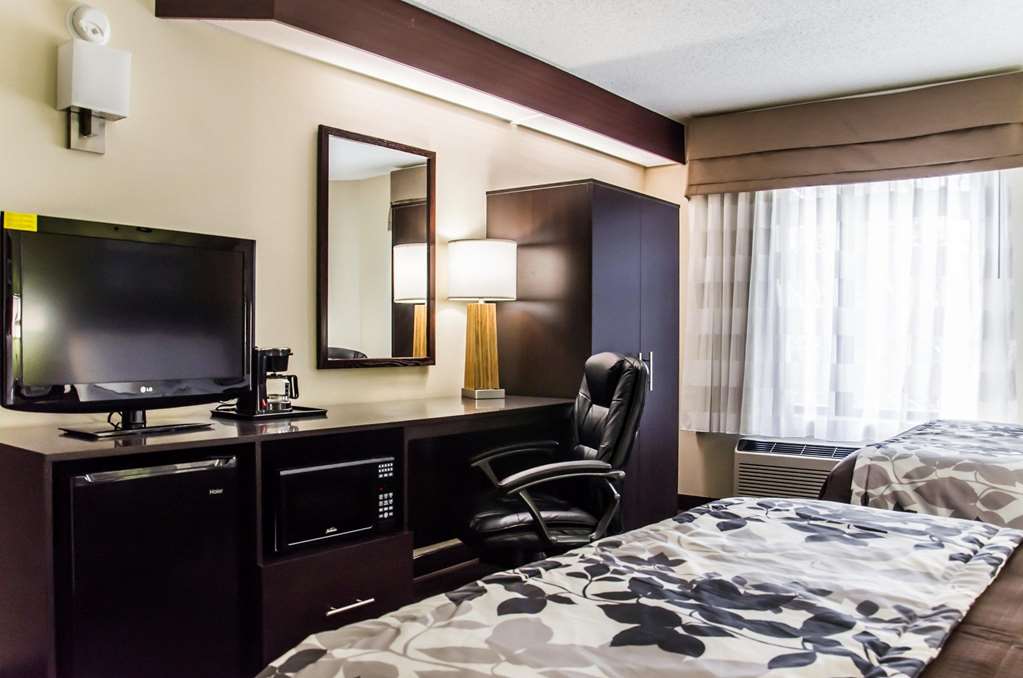 sleep inn airport billy graham parkway