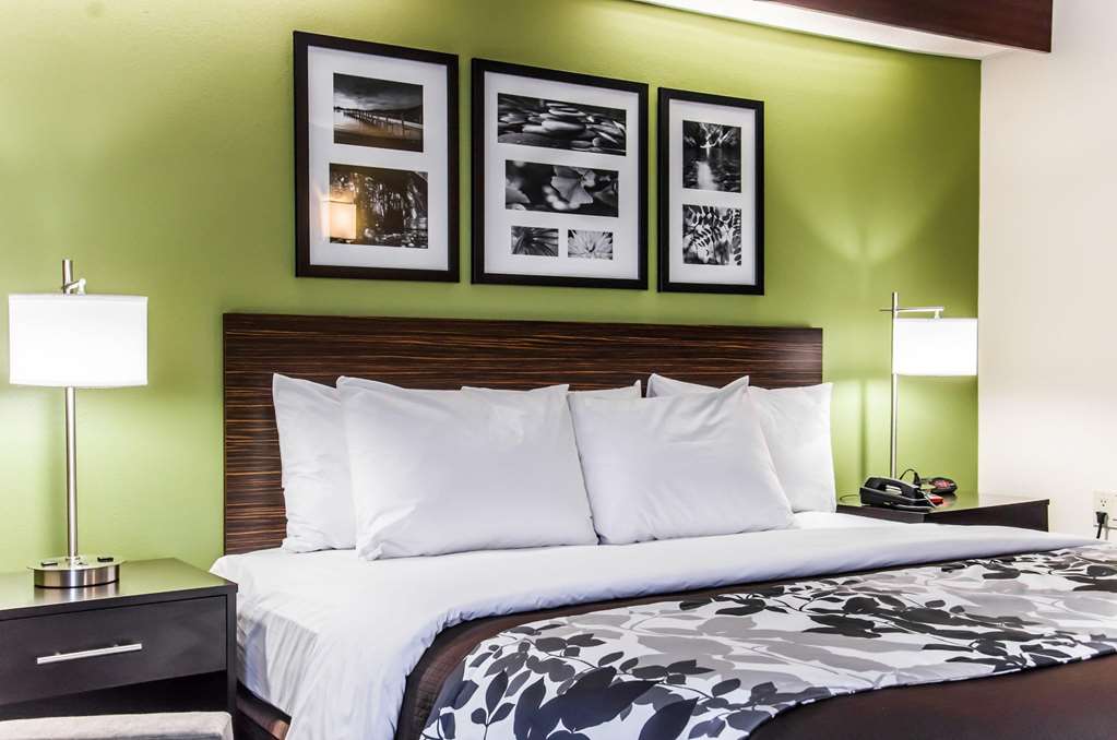 sleep inn airport billy graham parkway