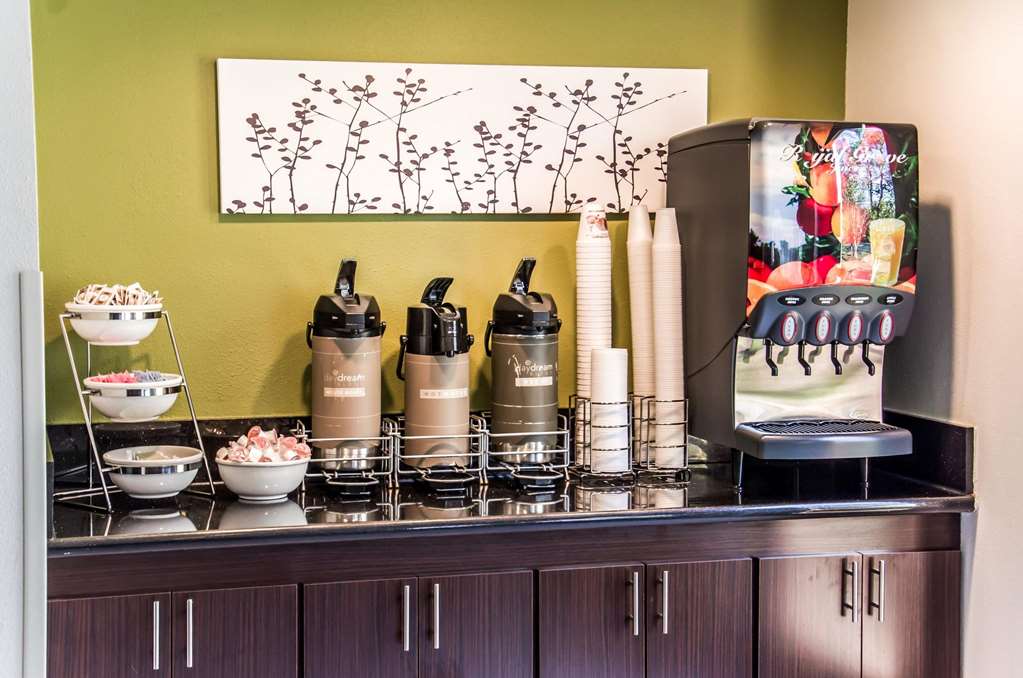 sleep inn airport billy graham parkway