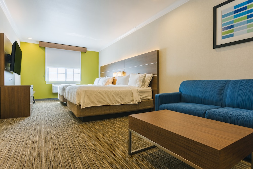 holiday inn express and suites davis university area