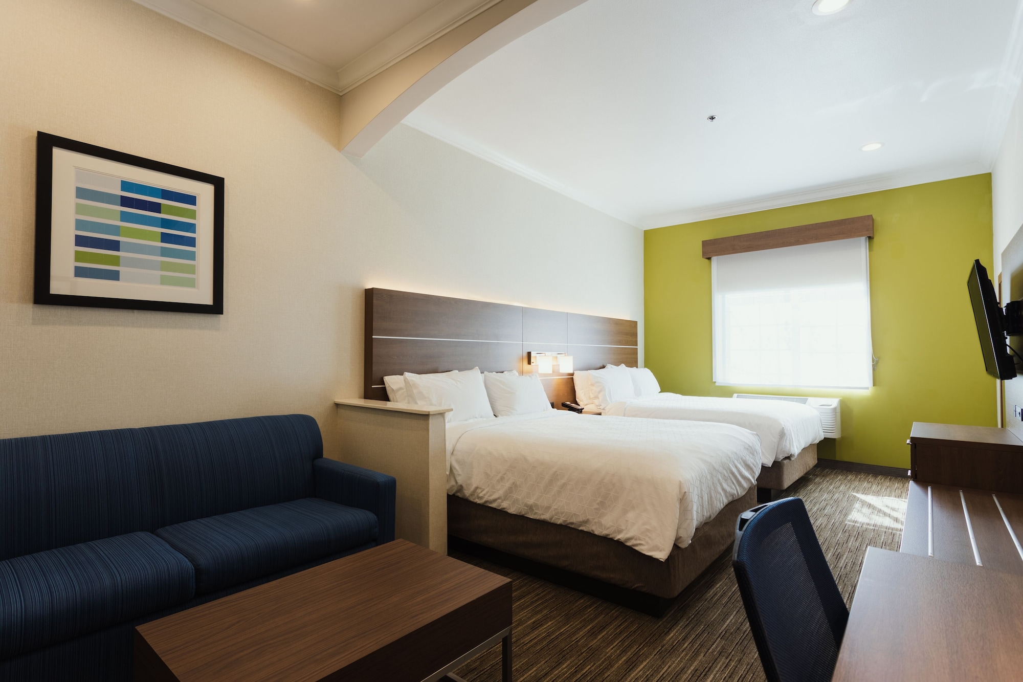 holiday inn express and suites davis university area