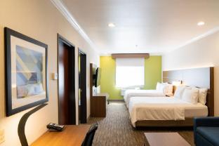 holiday inn express and suites davis university area