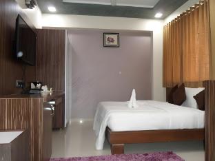 hotel kohinoor plaza