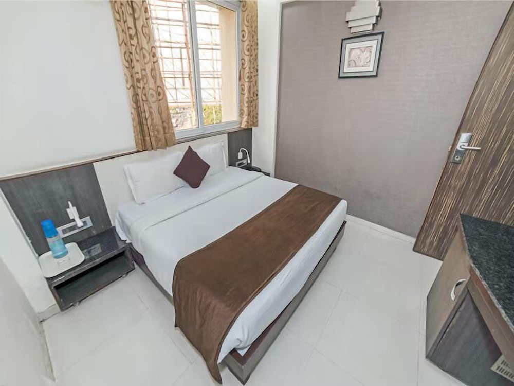hotel kohinoor plaza