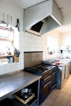 Campbell's Guest House,Leicester>>East Midlands,3 star