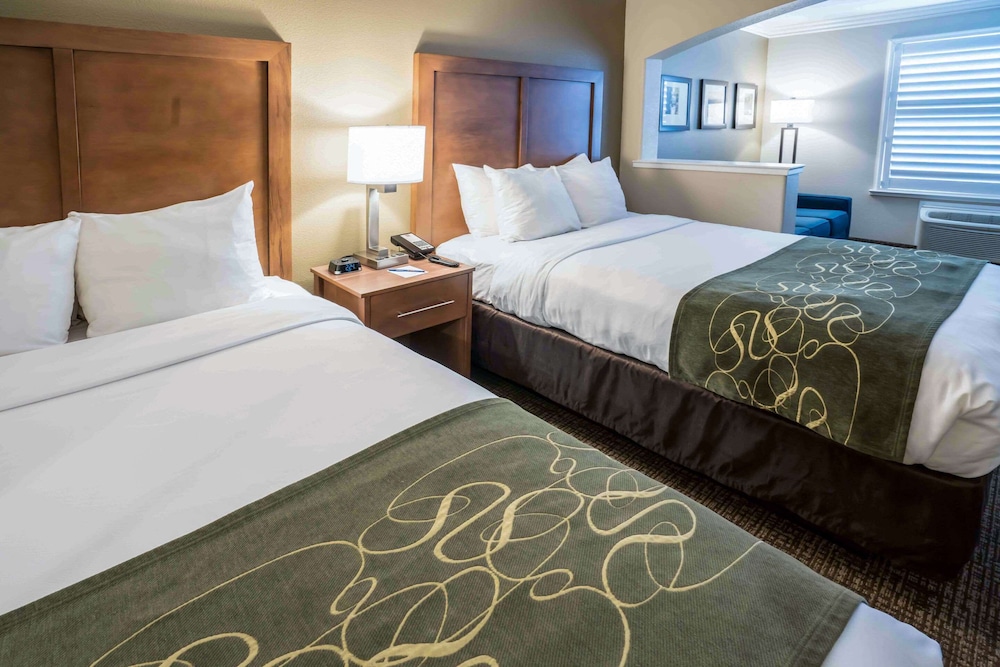comfort suites fresno river park