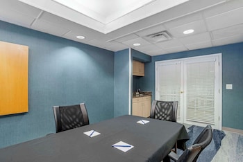 comfort suites gastonia charlotte