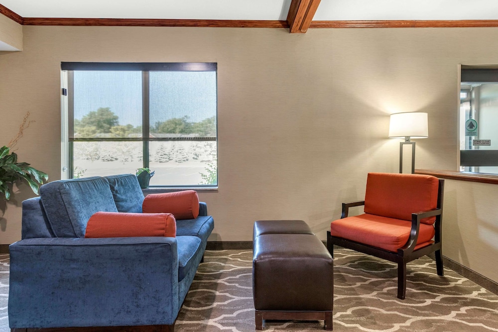 comfort suites grandville grand rapids sw