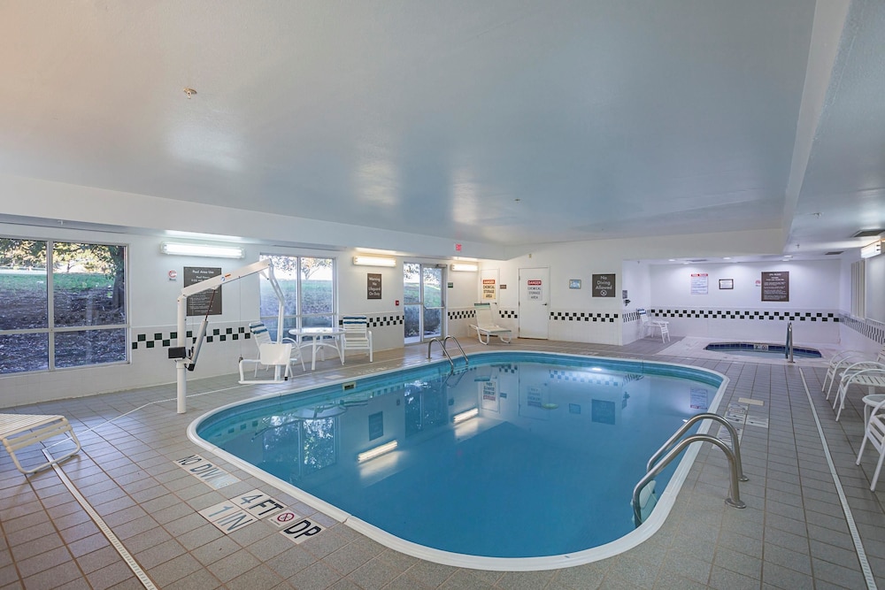 comfort suites lewisville