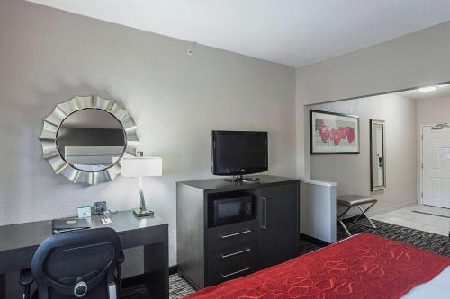 comfort suites lewisville