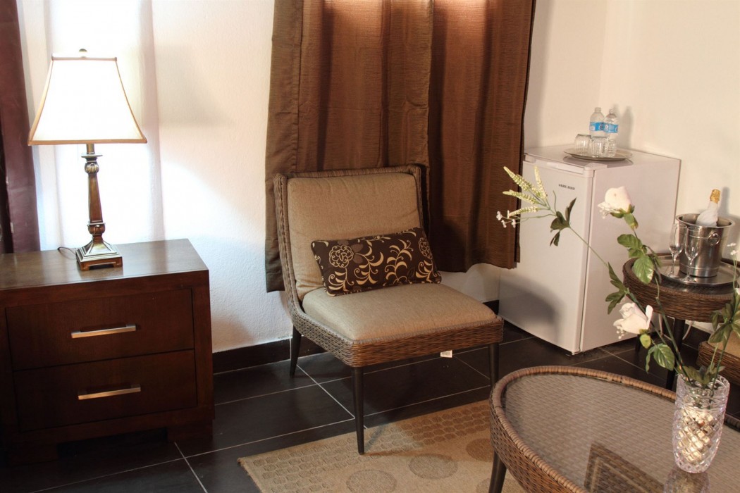 La Maison Hotel,Port-Au-Prince>>Carrefour,3 star