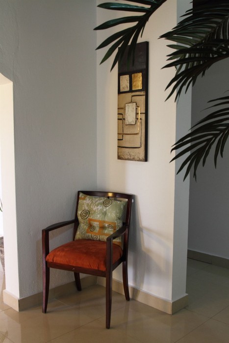 La Maison Hotel,Port-Au-Prince>>Carrefour,3 star