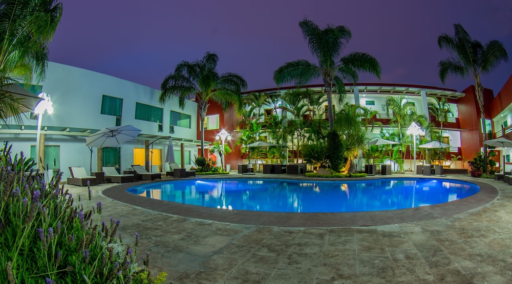 hotel estancia business class