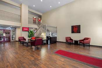 Red Roof Inn & Suites Albany, Ga,Dougherty County>>Albany,2 star