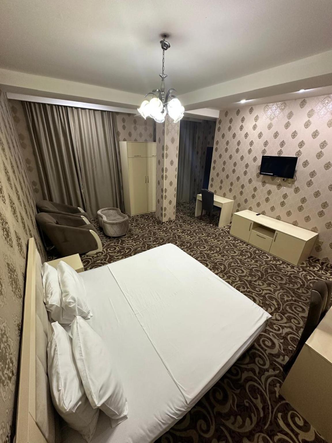 comfort hotel baku