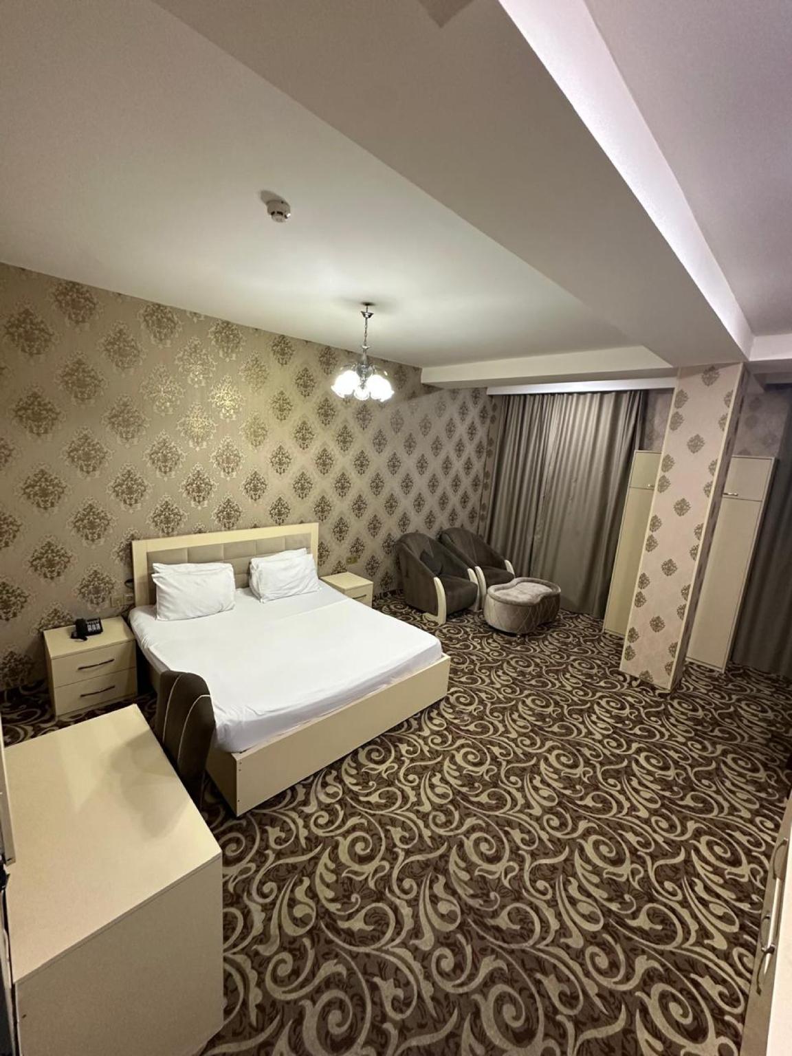 comfort hotel baku
