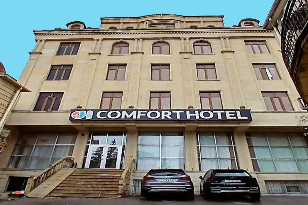 comfort hotel baku