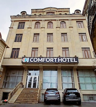 comfort hotel baku