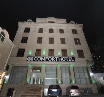 comfort hotel baku
