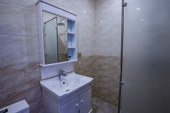 comfort hotel baku