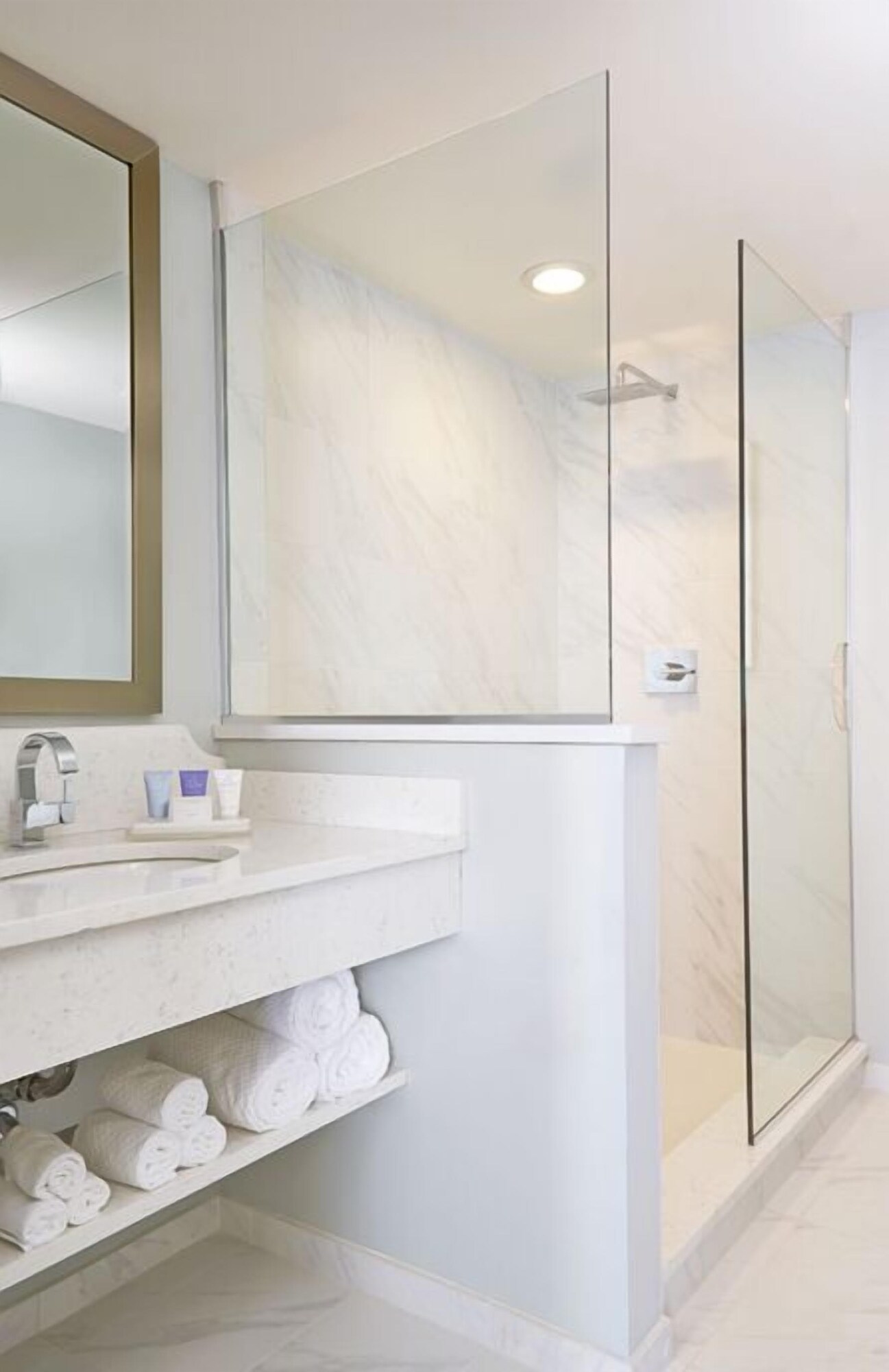 redmont hotel birmingham curio collection by hilton