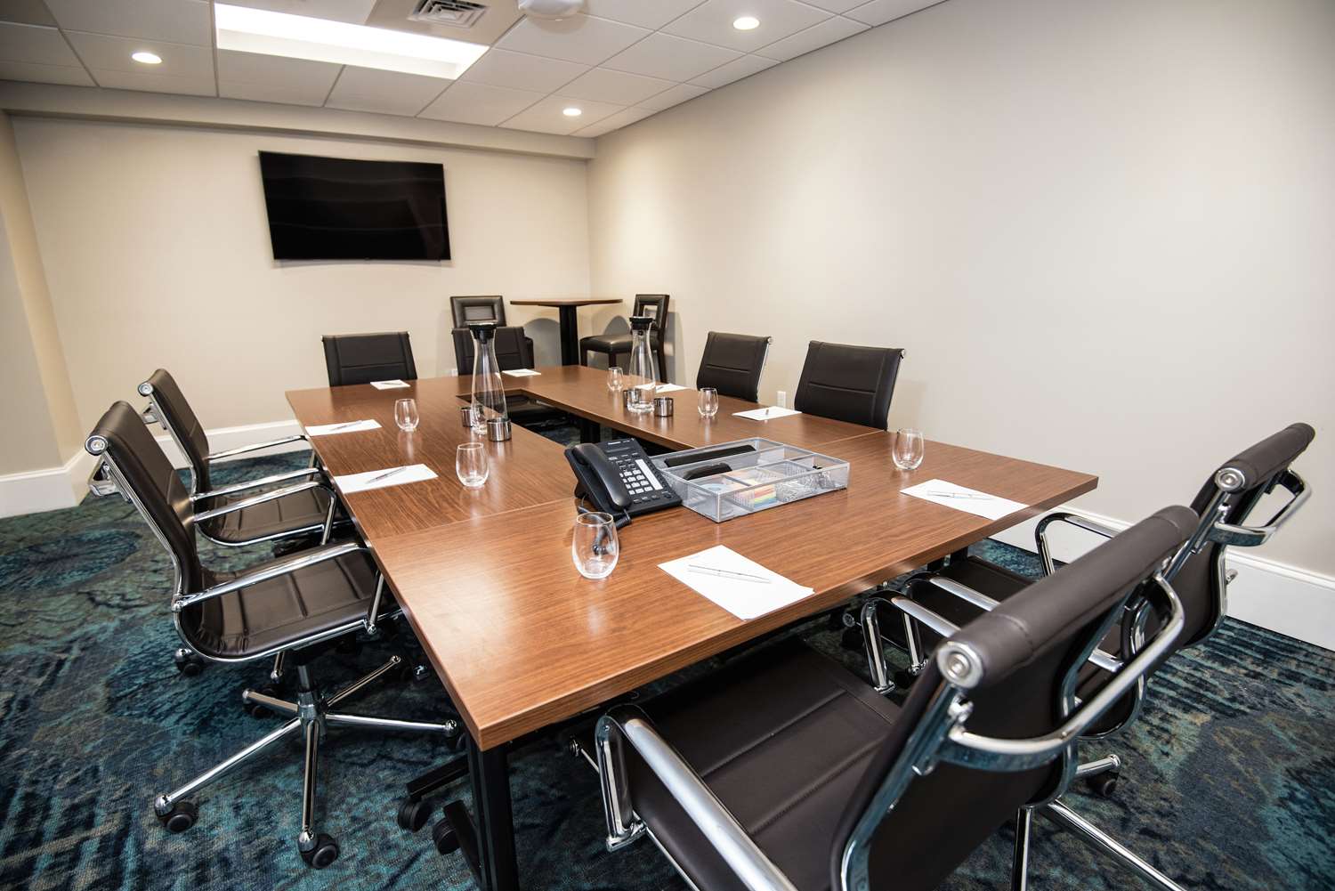 redmont hotel birmingham curio collection by hilton