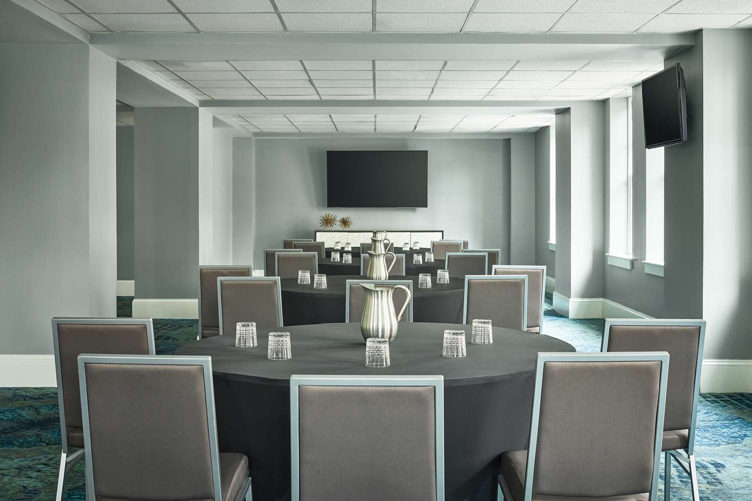 redmont hotel birmingham curio collection by hilton