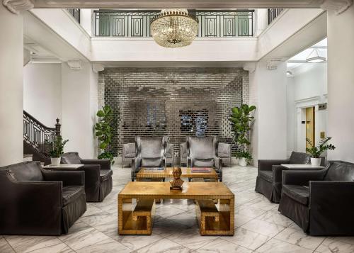 redmont hotel birmingham curio collection by hilton