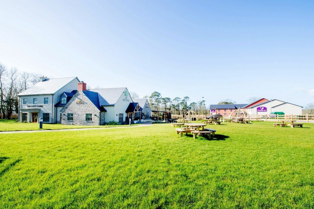 premier inn haverfordwest north a40