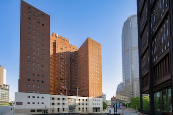 doubletree by hilton hotel and suites pittsburgh downtown