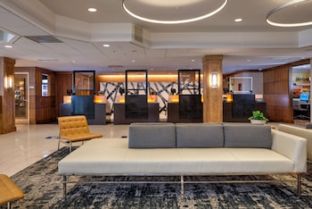 doubletree by hilton hotel and suites pittsburgh downtown