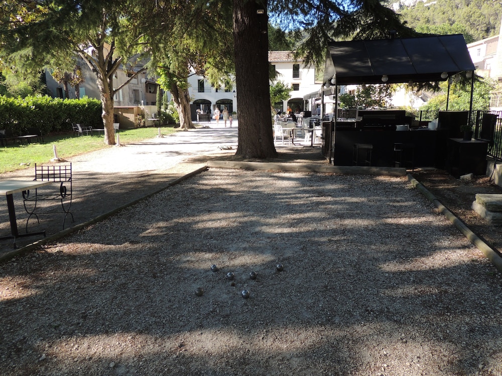fontaine de vaucluse