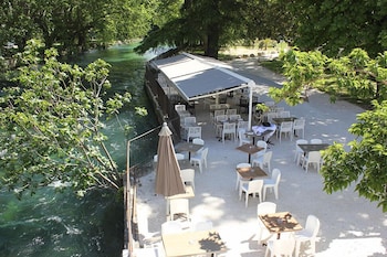 fontaine de vaucluse