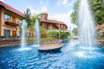 hudson resort villa and spa