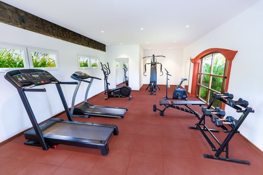 hudson resort villa and spa