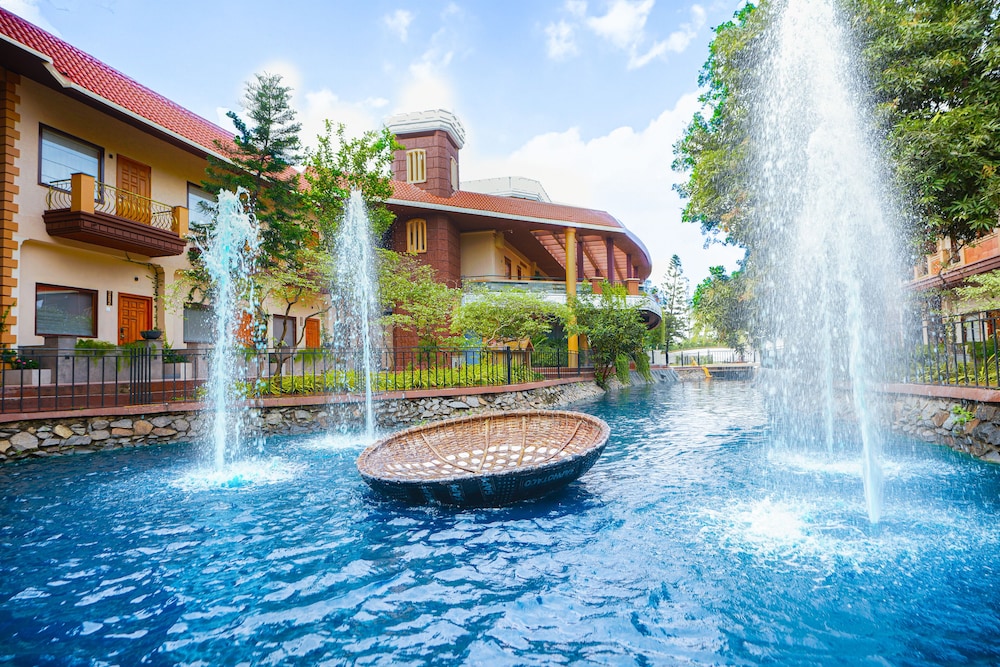 hudson resort villa and spa