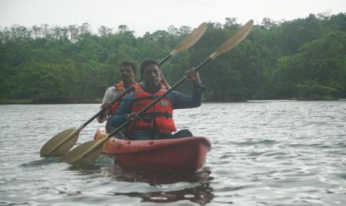 nature trails kundalika kolad