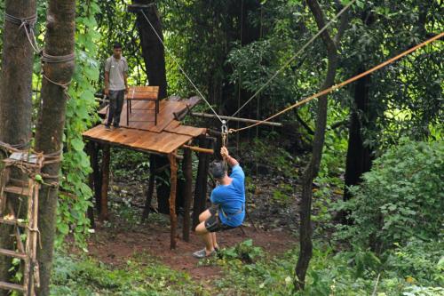 nature trails kundalika kolad